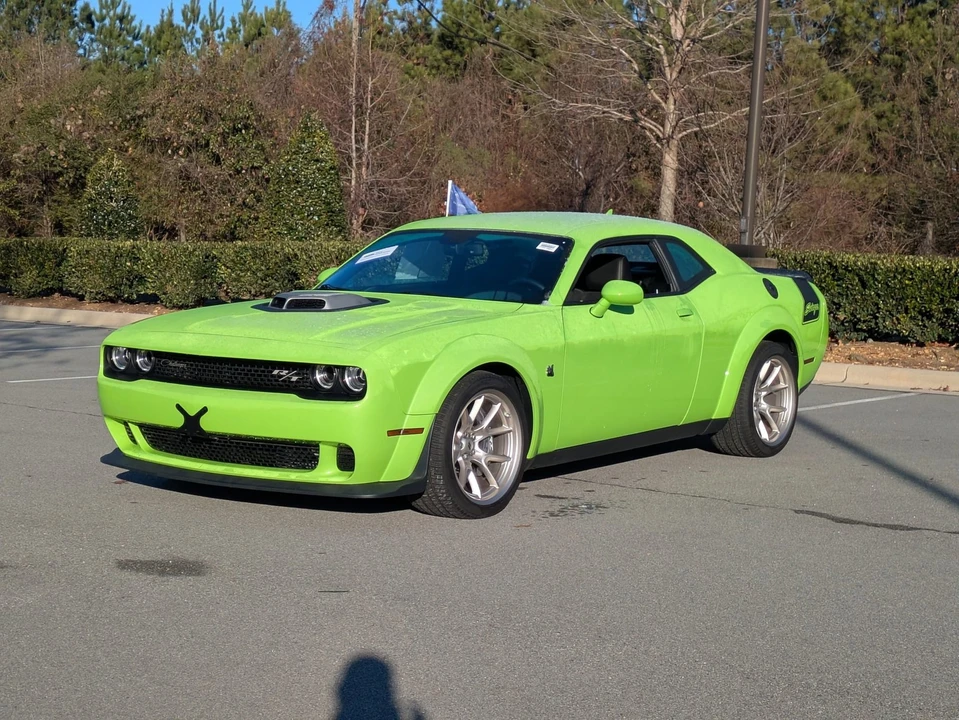 2023 Dodge Challenger SRT8 & 392 3rd Gen - Image 8 of 12