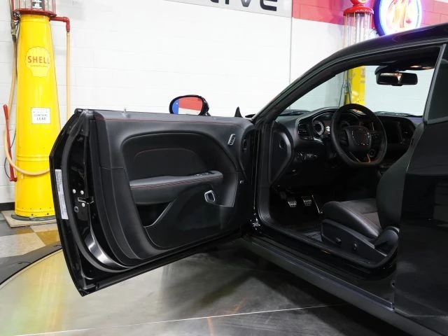 2023 Dodge Challenger SRT8 & 392 3rd Gen - Image 9 of 21