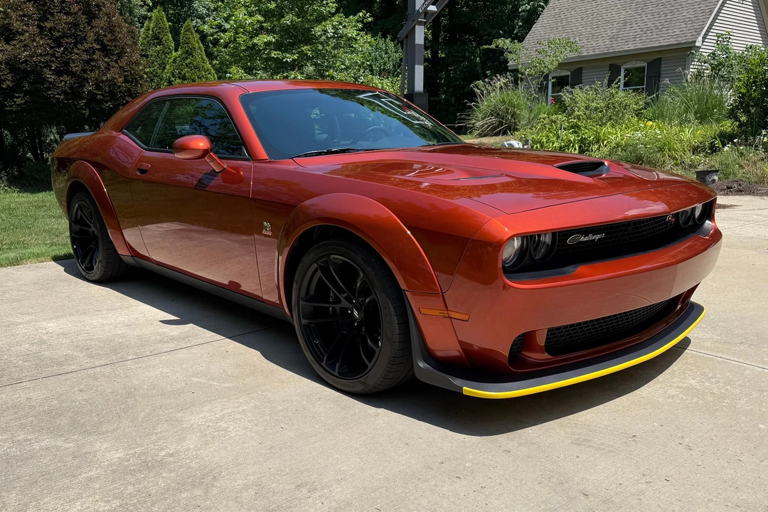 2023 Dodge Challenger SRT8 & 392 3rd Gen - Image 27 of 31