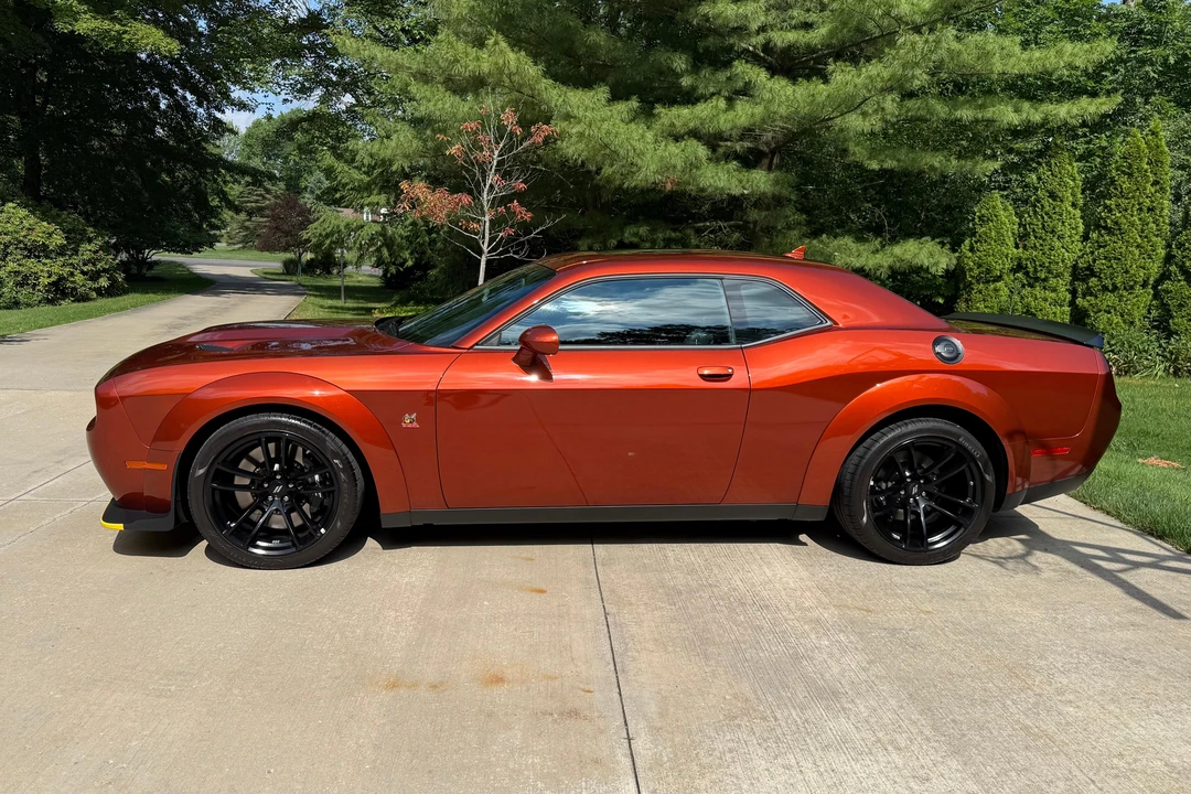 2023 Dodge Challenger SRT8 & 392 3rd Gen - Image 12 of 31