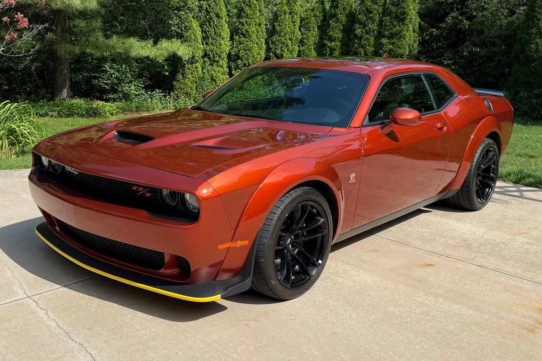 2023 Dodge Challenger SRT8 & 392 3rd Gen - Image 9 of 31
