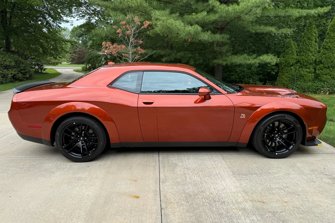 2023 Dodge Challenger SRT8 & 392 3rd Gen - Image 3 of 31