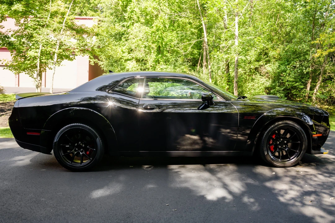 2023 Dodge Challenger SRT8 & 392 3rd Gen - Image 5 of 31
