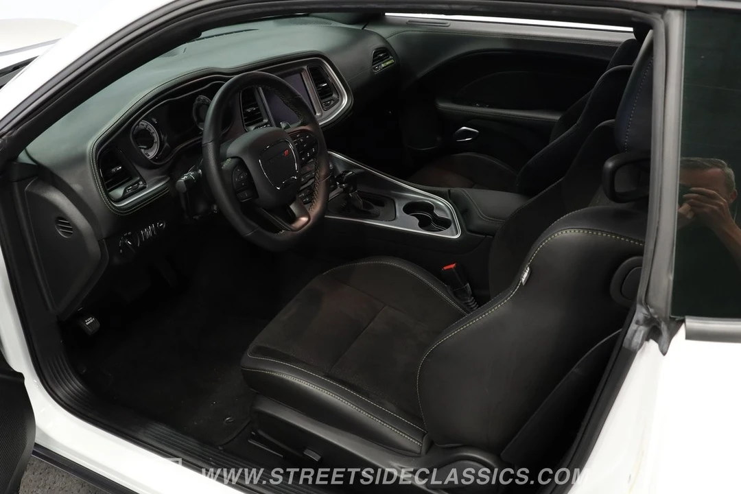 2023 Dodge Challenger SRT8 & 392 3rd Gen - Image 5 of 31