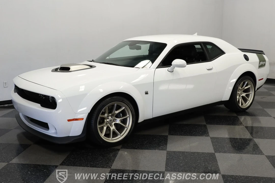 2023 Dodge Challenger SRT8 & 392 3rd Gen - Image 6 of 31