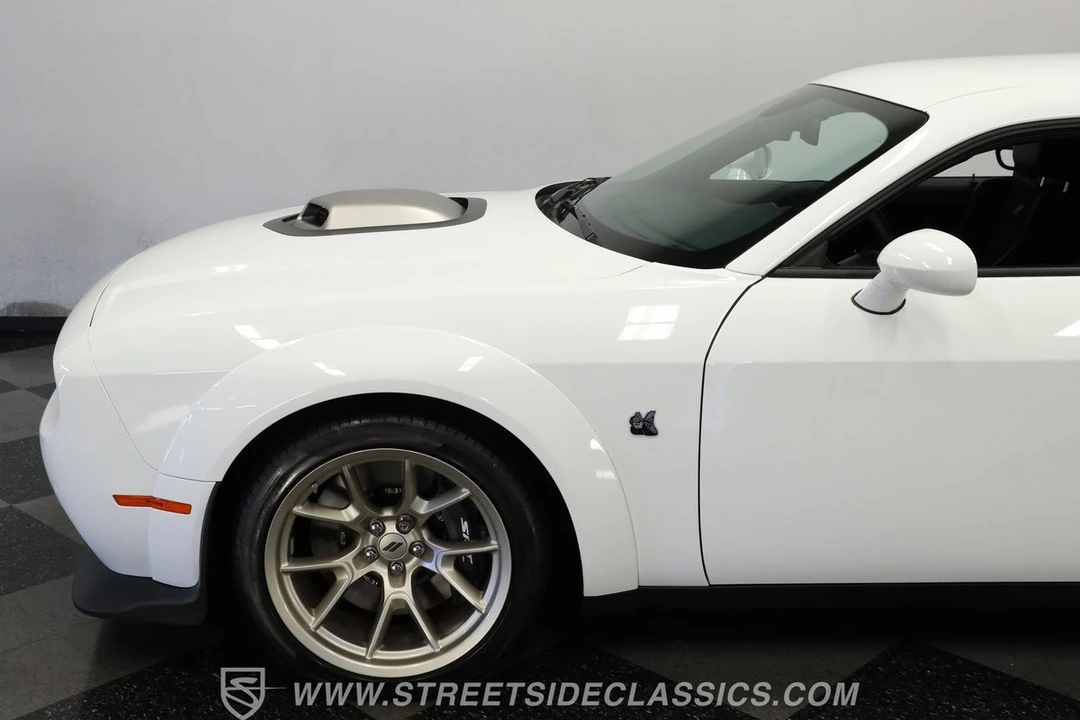 2023 Dodge Challenger SRT8 & 392 3rd Gen - Image 23 of 31