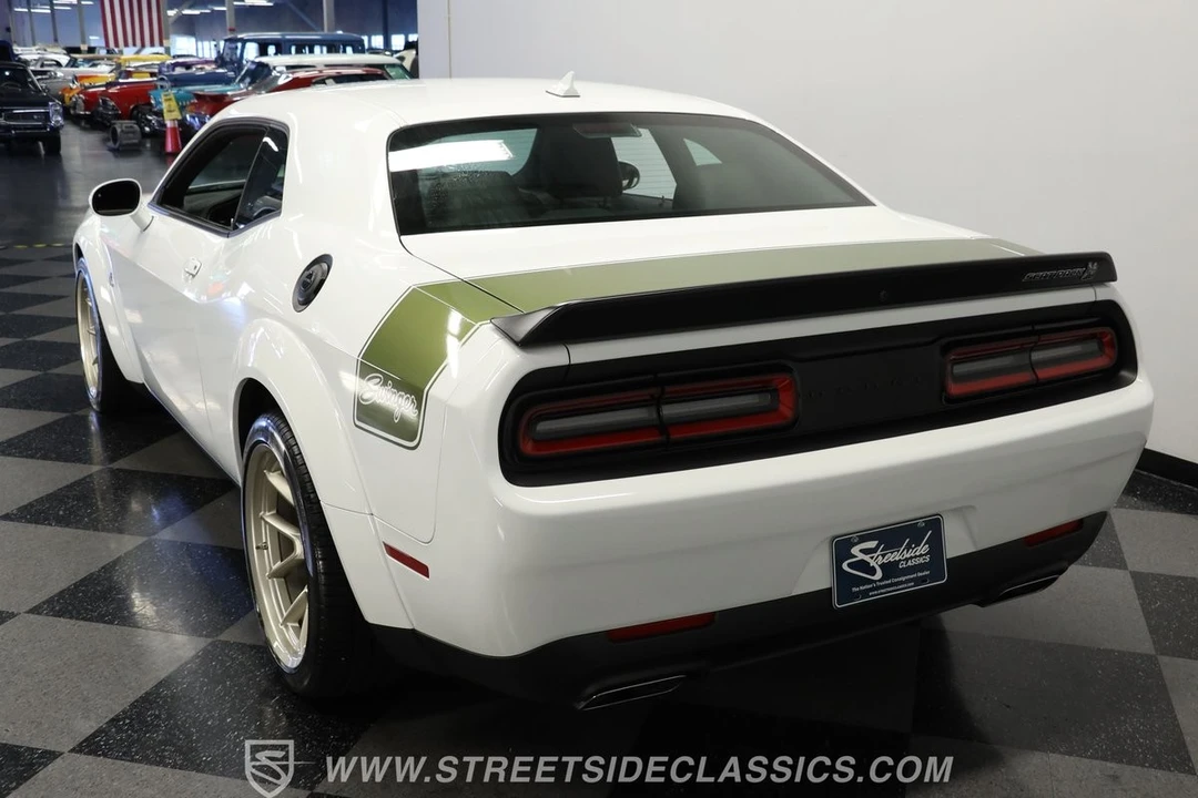 2023 Dodge Challenger SRT8 & 392 3rd Gen - Image 8 of 31
