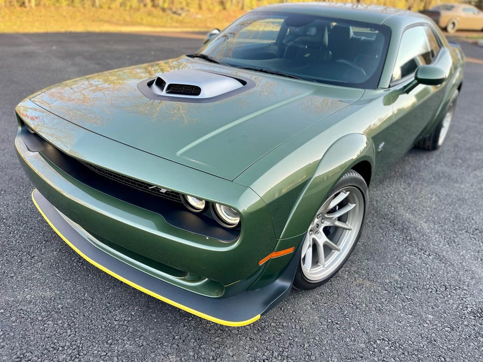 2023 Dodge Challenger SRT8 & 392 3rd Gen - Image 7 of 31