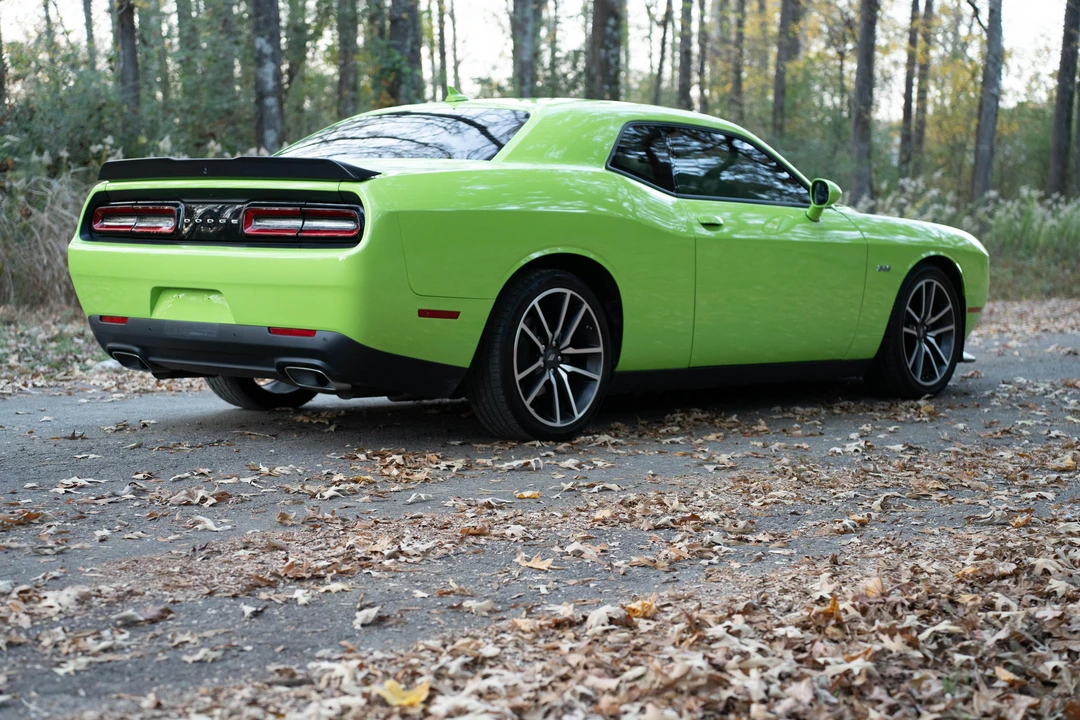 2023 Dodge Challenger 3rd Gen - Image 19 of 31
