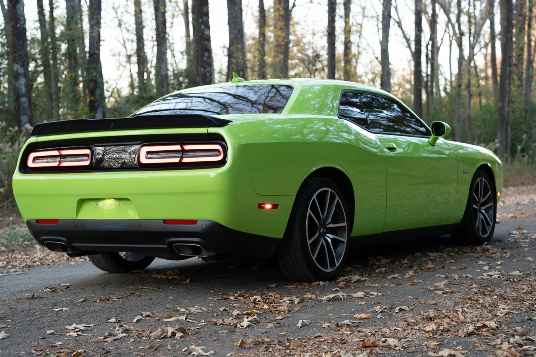 2023 Dodge Challenger 3rd Gen - Image 18 of 31