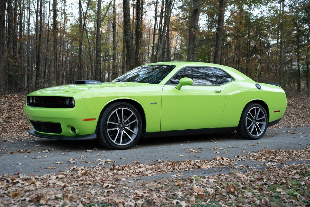 2023 Dodge Challenger 3rd Gen - Image 10 of 31
