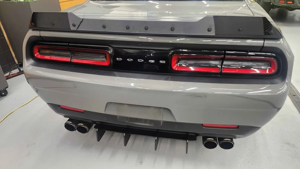 2023 Dodge Challenger 3rd Gen - Image 10 of 11