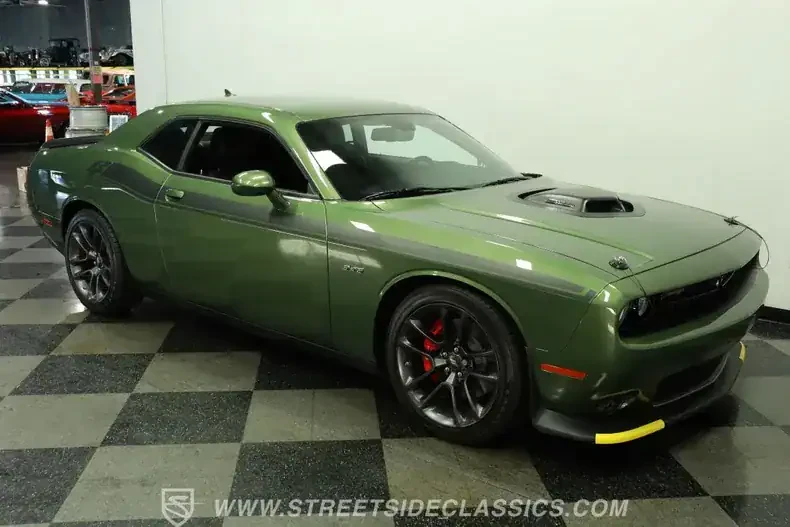 2023 Dodge Challenger 3rd Gen - Image 25 of 29