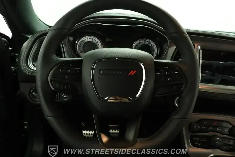 2023 Dodge Challenger 3rd Gen - Image 27 of 29