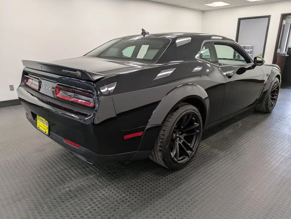 2023 Dodge Challenger SRT8 & 392 3rd Gen - Image 4 of 15