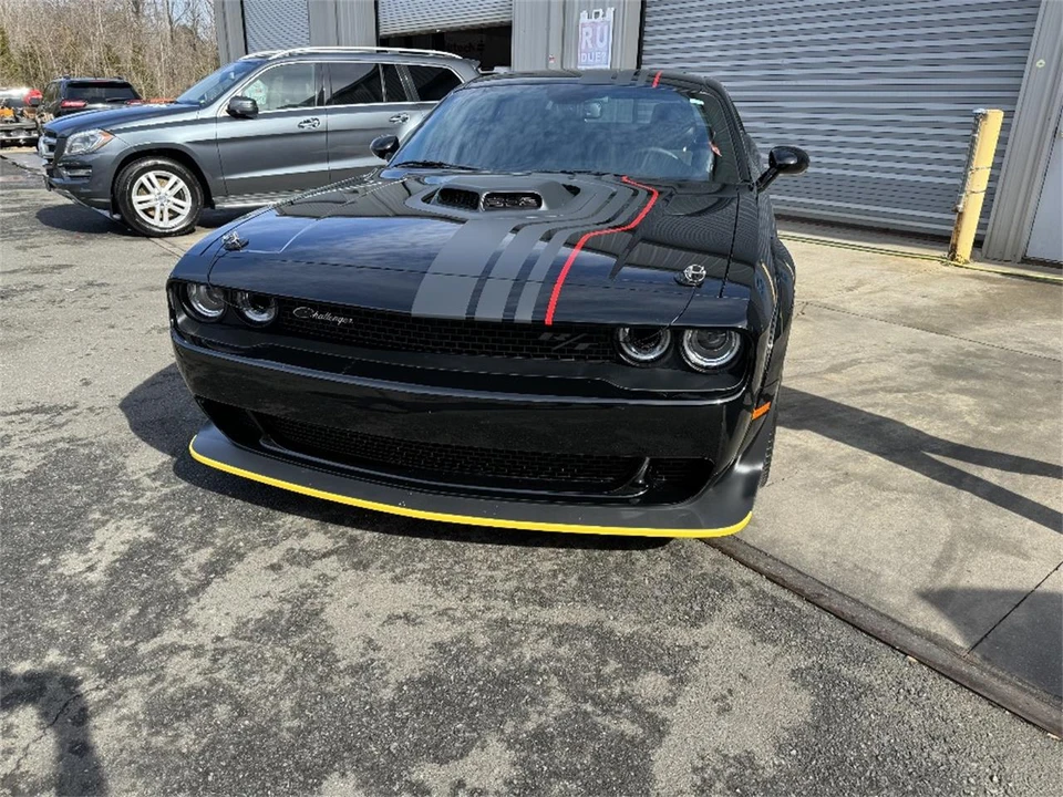 2023 Dodge Challenger SRT Hellcat 3rd Gen - Image 7 of 15