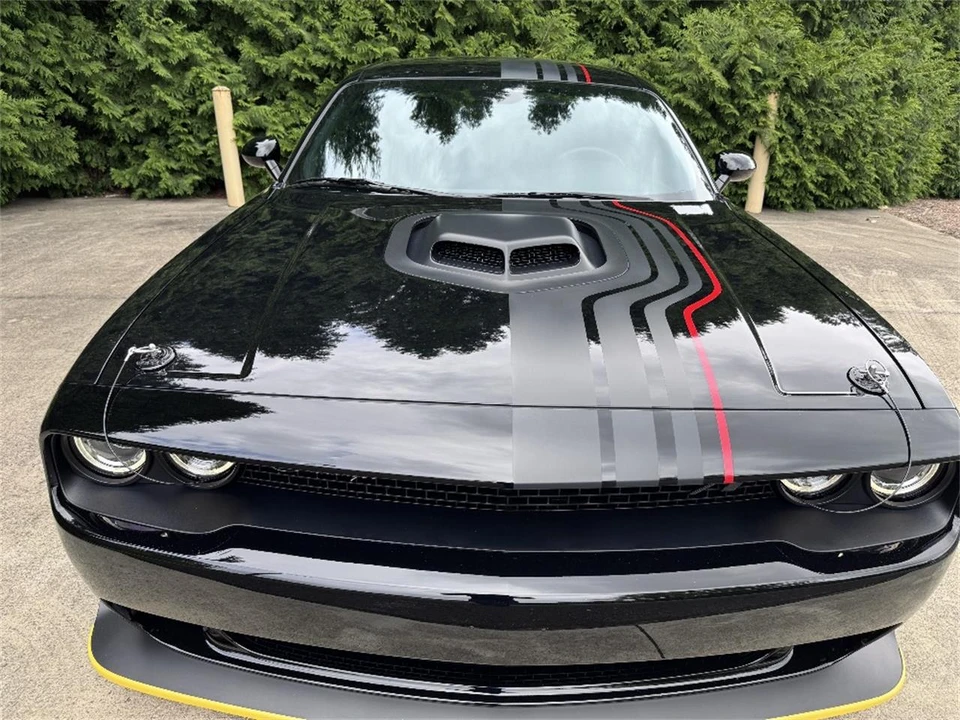 2023 Dodge Challenger SRT Hellcat 3rd Gen - Image 4 of 15