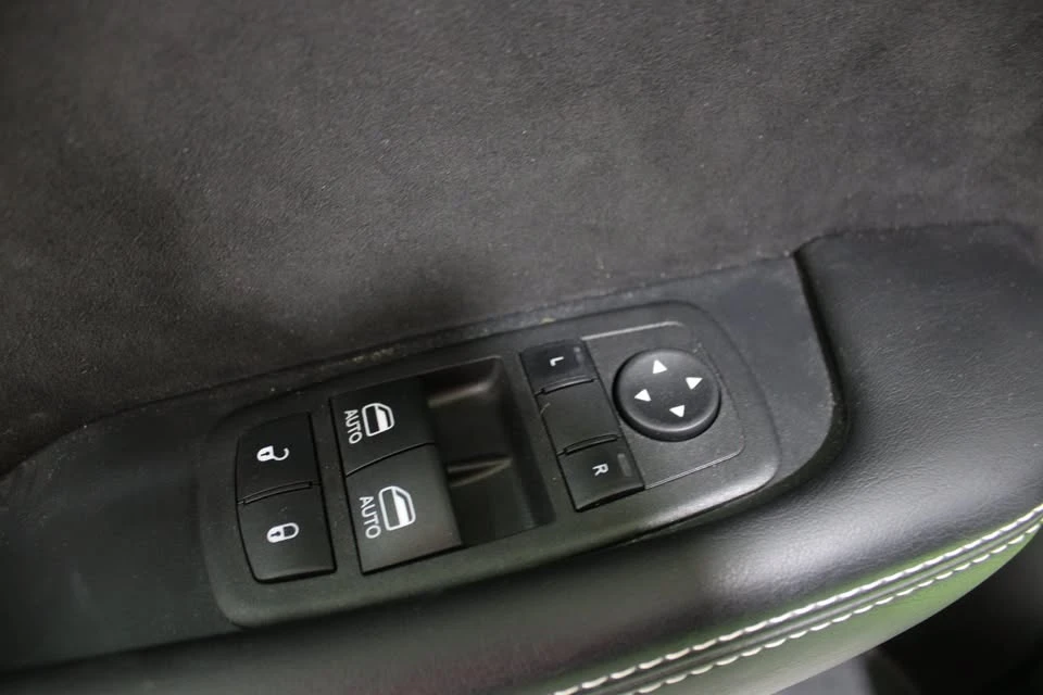 2023 Dodge Challenger SRT Hellcat 3rd Gen - Image 7 of 20