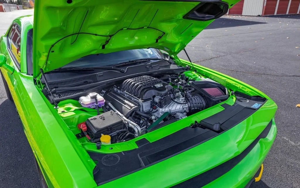 2023 Dodge Challenger SRT Hellcat 3rd Gen - Image 11 of 12