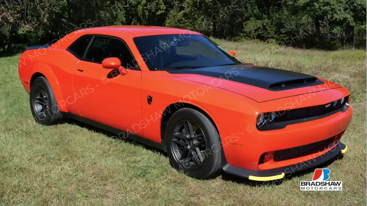 2023 Dodge Challenger SRT Demon & Super Stock 3rd Gen - Image 9 of 16