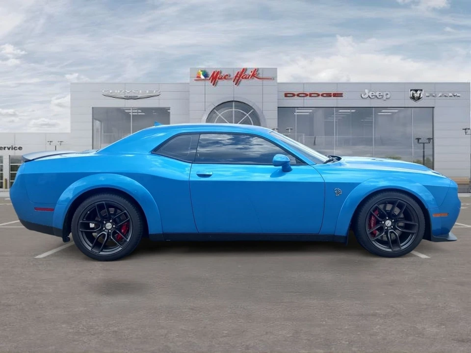 2023 Dodge Challenger SRT Hellcat 3rd Gen - Image 9 of 18