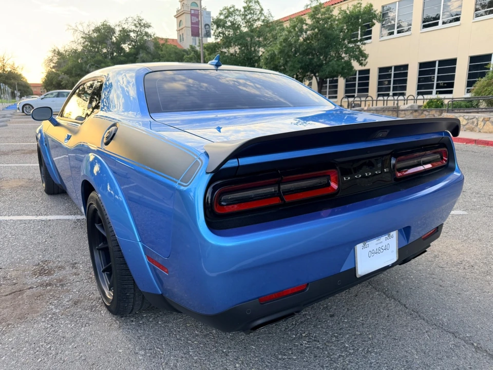 2023 Dodge Challenger SRT Hellcat 3rd Gen - Image 12 of 13