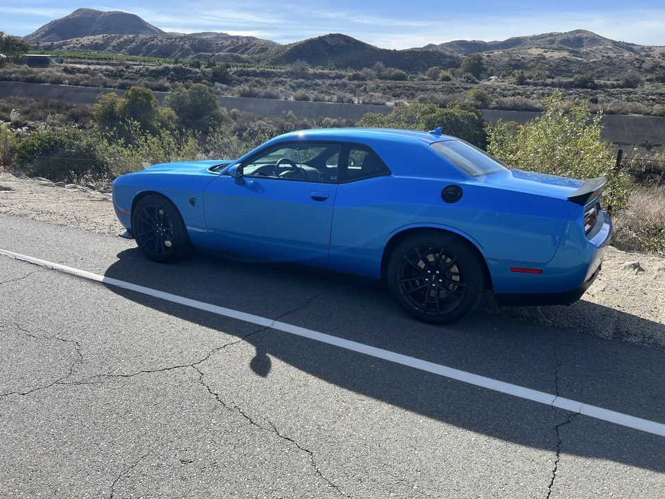 2023 Dodge Challenger SRT Hellcat 3rd Gen - Image 5 of 12