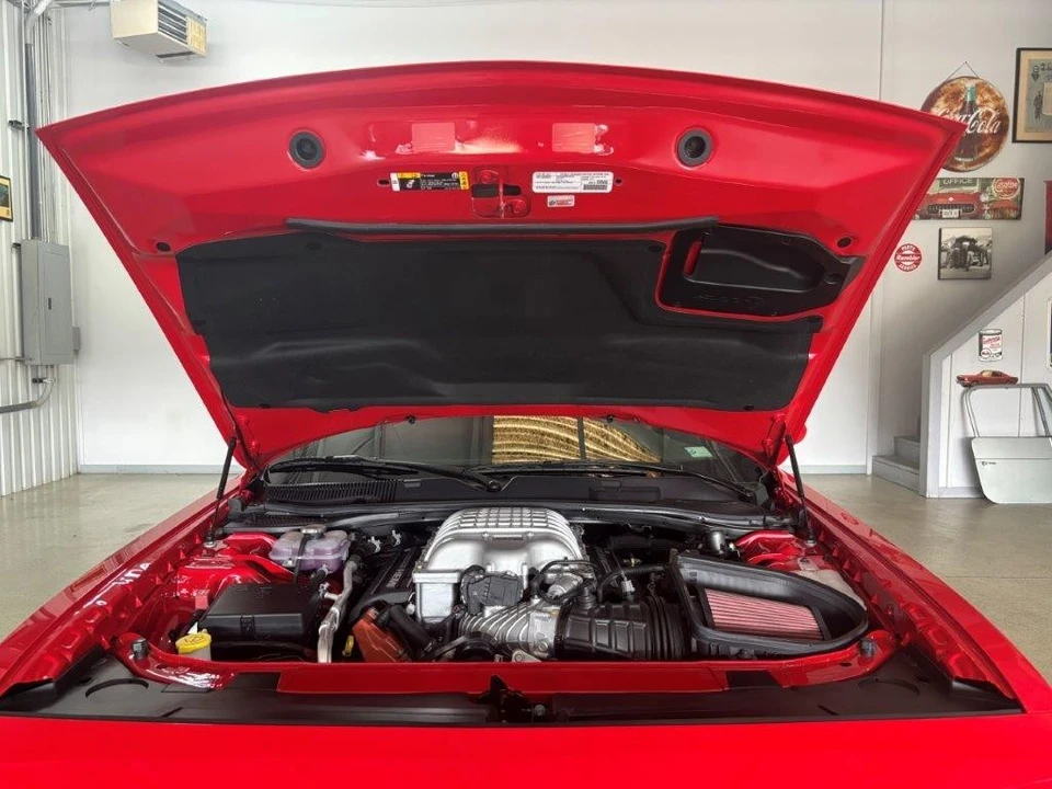 2023 Dodge Challenger SRT Hellcat 3rd Gen - Image 13 of 31