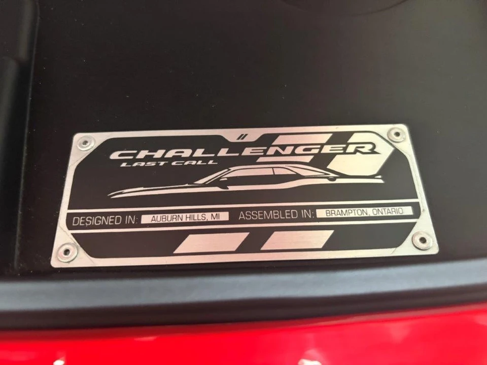 2023 Dodge Challenger SRT Hellcat 3rd Gen - Image 14 of 31