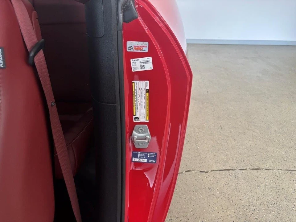 2023 Dodge Challenger SRT Hellcat 3rd Gen - Image 17 of 31