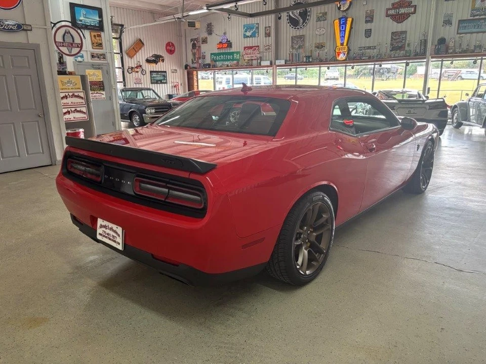 2023 Dodge Challenger SRT Hellcat 3rd Gen - Image 5 of 31