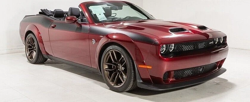 2023 Dodge Challenger SRT Hellcat 3rd Gen - Image 9 of 10