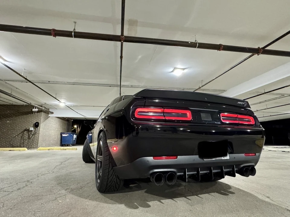 2023 Dodge Challenger SRT Hellcat 3rd Gen - Image 9 of 31