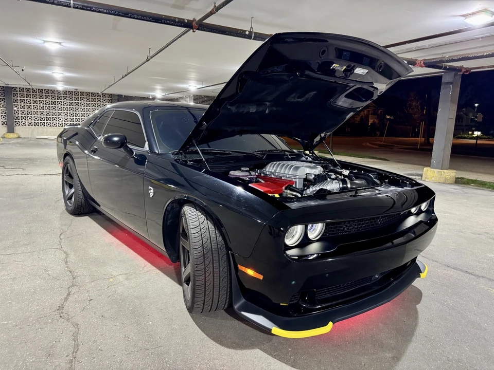 2023 Dodge Challenger SRT Hellcat 3rd Gen - Image 19 of 31