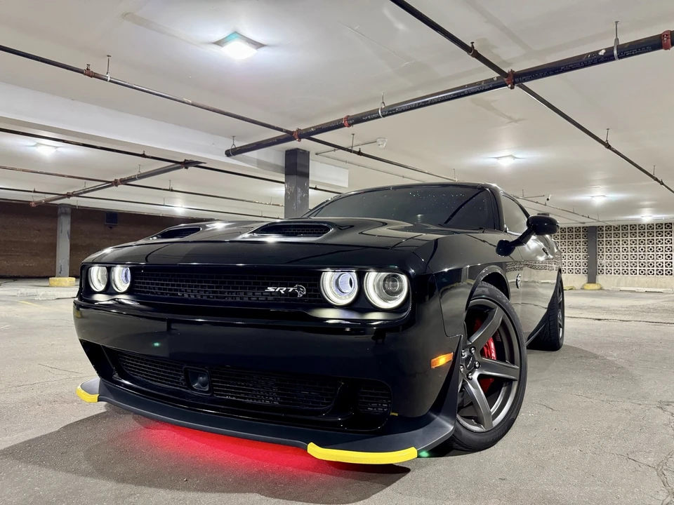 2023 Dodge Challenger SRT Hellcat 3rd Gen - Image 17 of 31