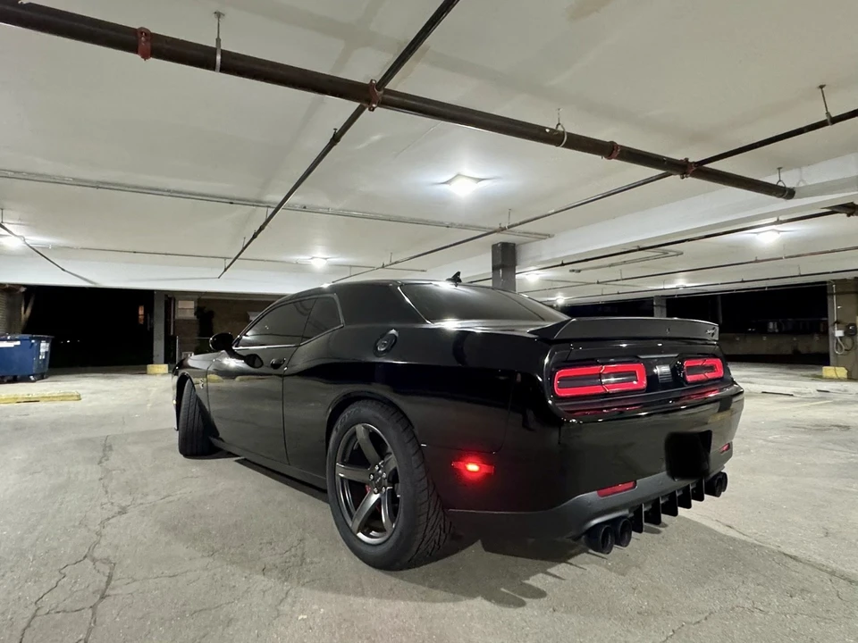 2023 Dodge Challenger SRT Hellcat 3rd Gen - Image 4 of 31