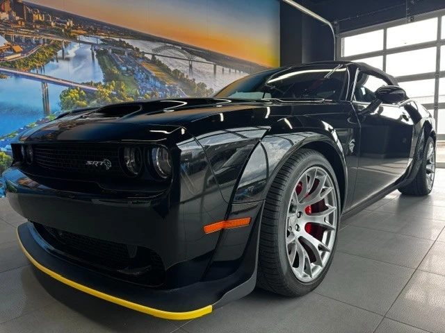 2023 Dodge Challenger SRT Hellcat 3rd Gen - Image 3 of 20