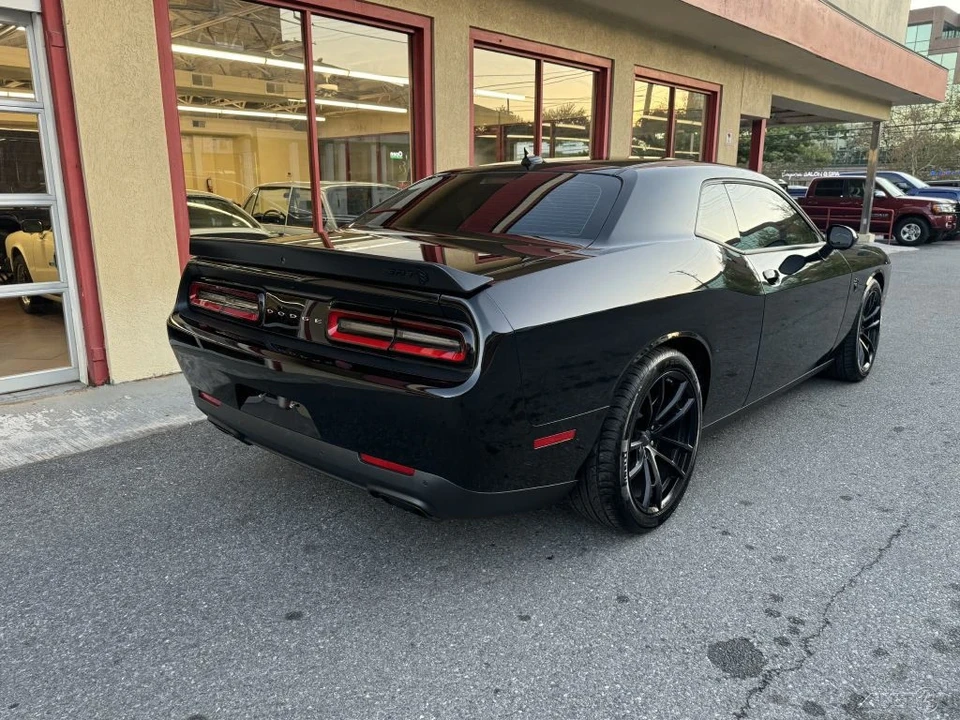 2023 Dodge Challenger SRT Hellcat 3rd Gen - Image 18 of 21