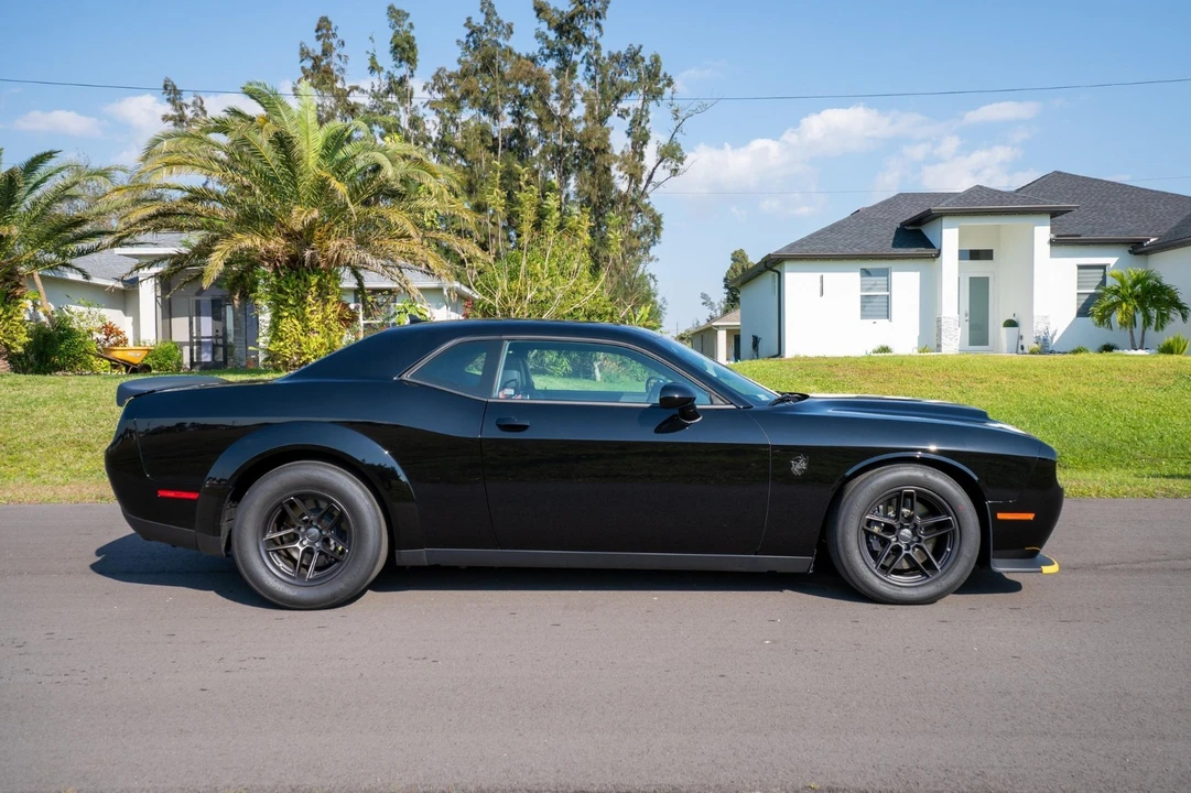 2023 Dodge Challenger SRT Hellcat 3rd Gen - Image 5 of 21