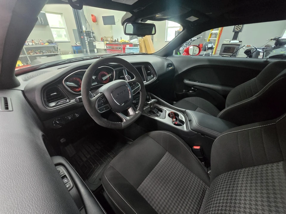 2023 Dodge Challenger SRT Hellcat 3rd Gen - Image 15 of 21