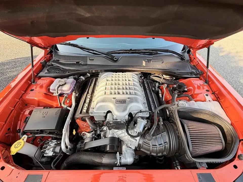 2023 Dodge Challenger SRT Hellcat 3rd Gen - Image 15 of 20