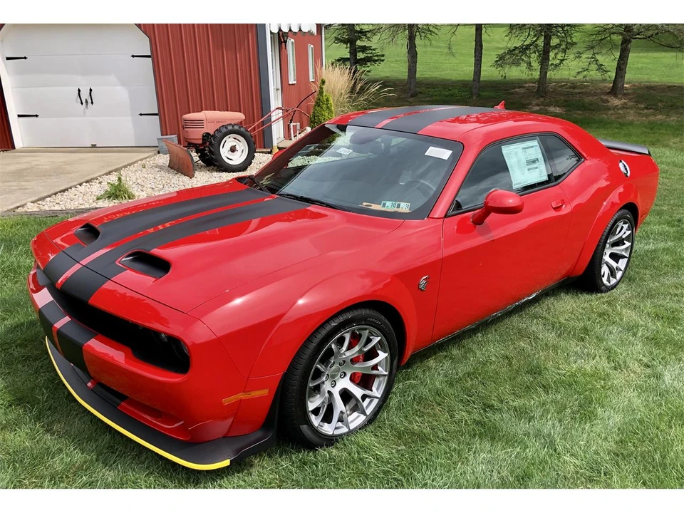 2023 Dodge Challenger SRT Hellcat 3rd Gen - Image 28 of 29