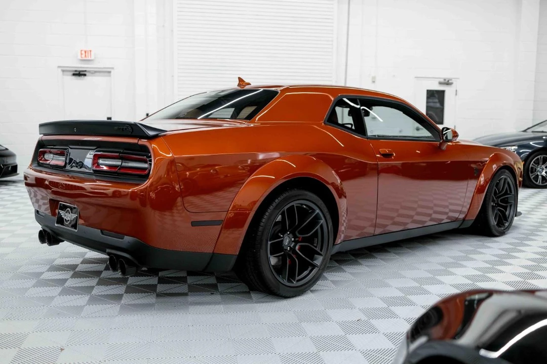 2023 Dodge Challenger SRT Hellcat 3rd Gen - Image 7 of 21