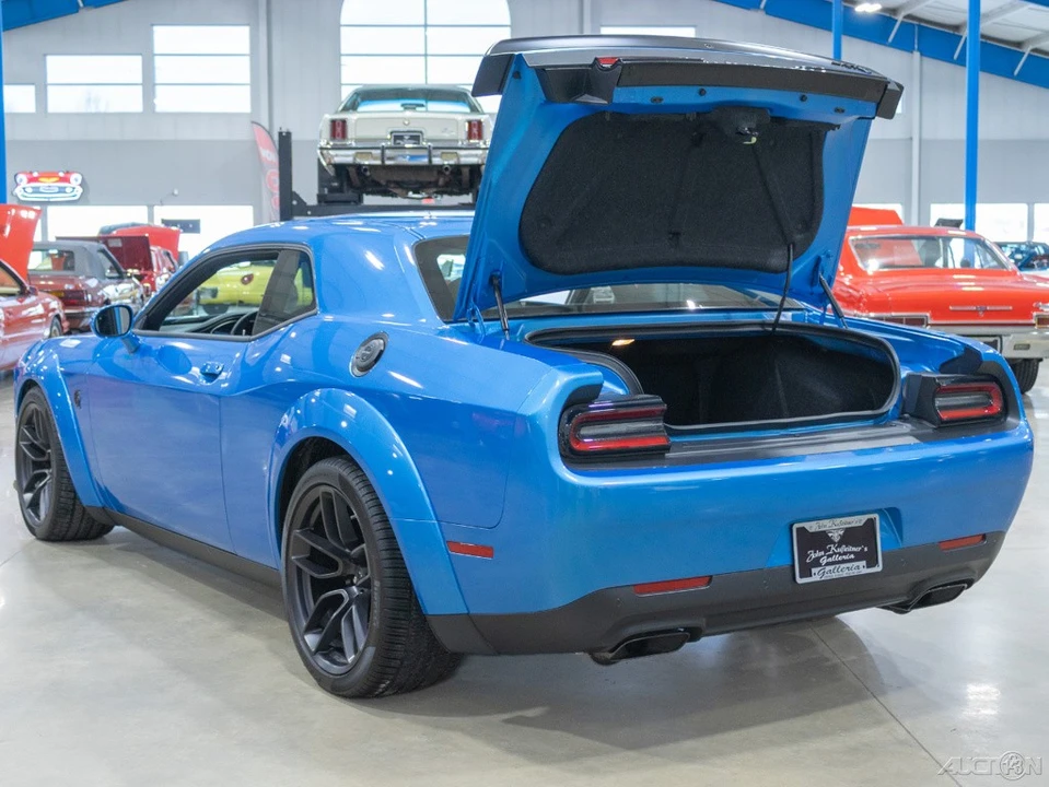 2023 Dodge Challenger SRT Hellcat 3rd Gen - Image 15 of 21