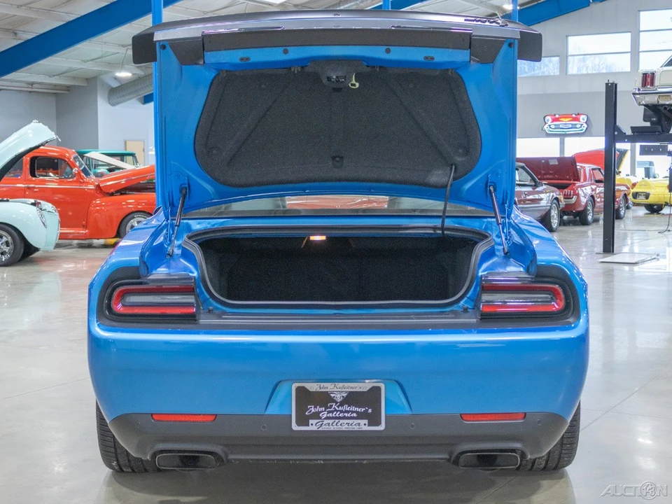 2023 Dodge Challenger SRT Hellcat 3rd Gen - Image 16 of 21