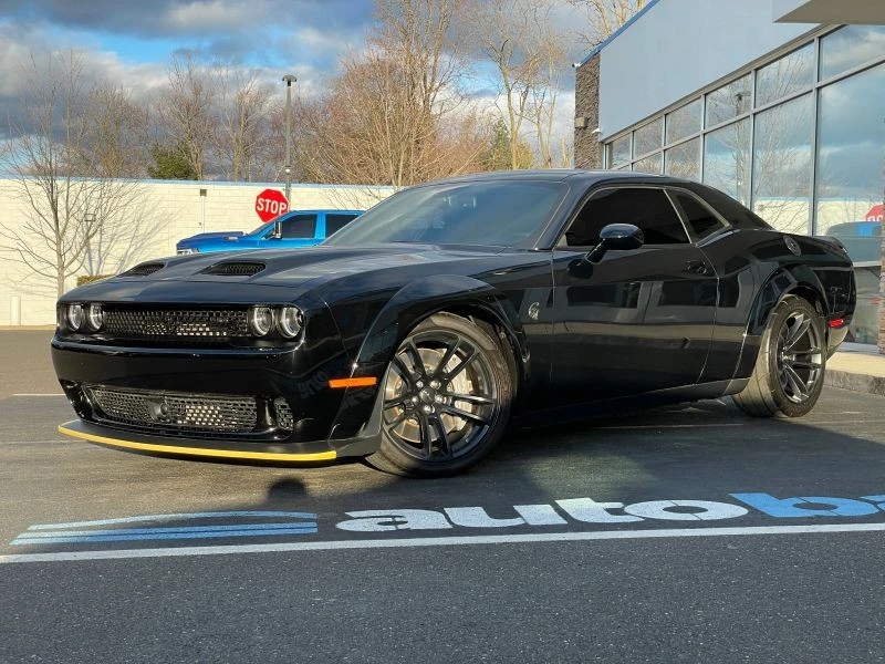2023 Dodge Challenger SRT Hellcat 3rd Gen - Image 10 of 12