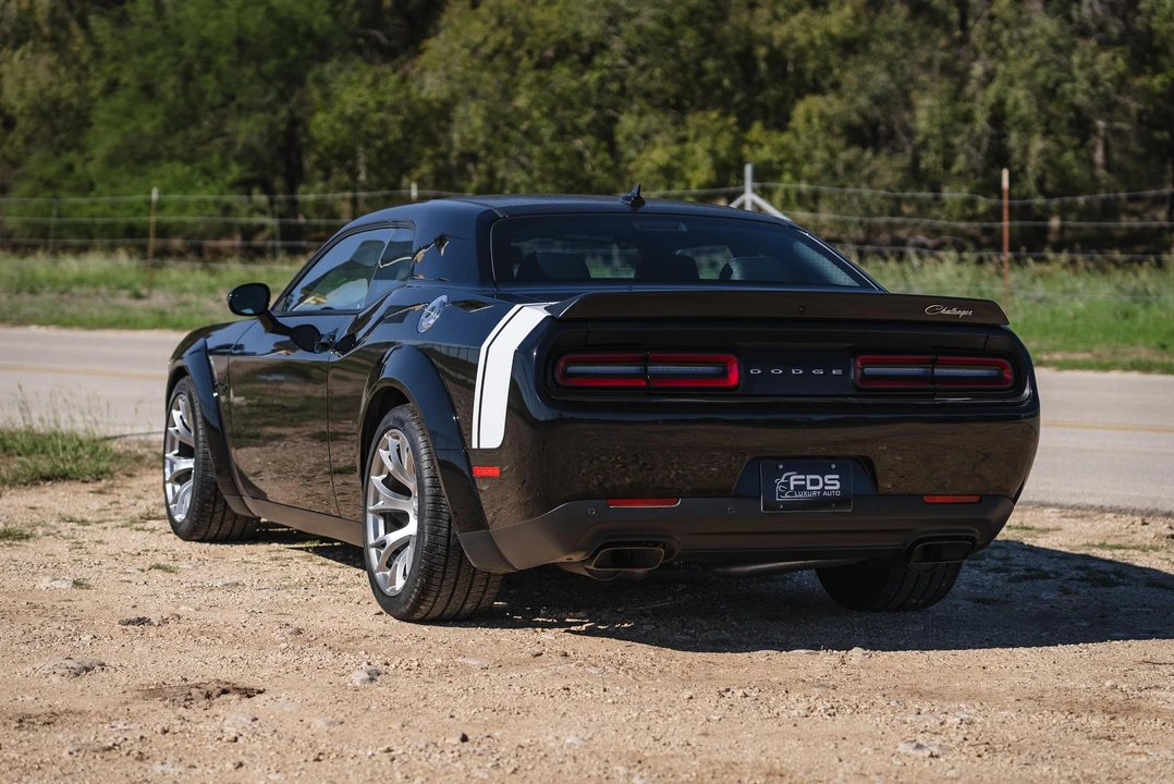2023 Dodge Challenger SRT Hellcat 3rd Gen - Image 10 of 31