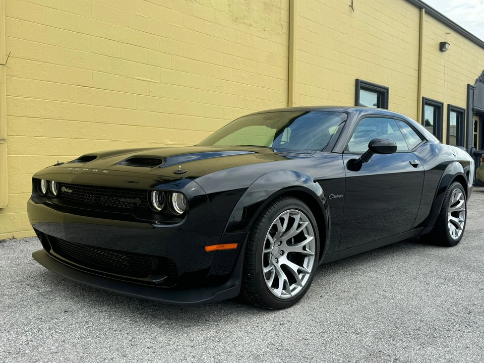 2023 Dodge Challenger SRT Hellcat 3rd Gen - Image 2 of 31