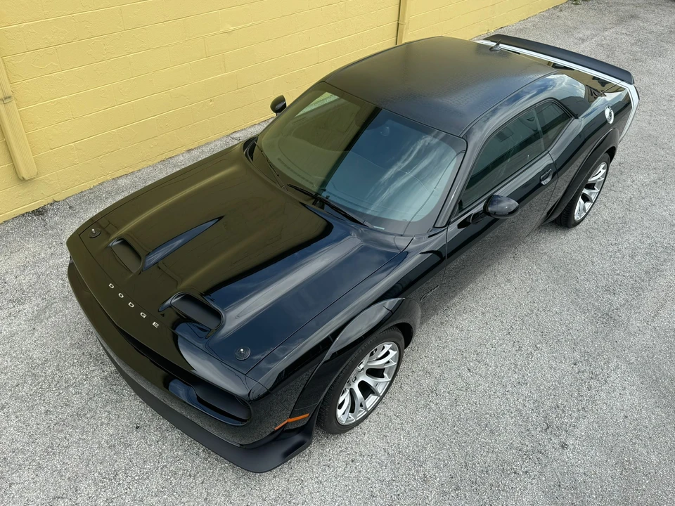 2023 Dodge Challenger SRT Hellcat 3rd Gen - Image 8 of 31