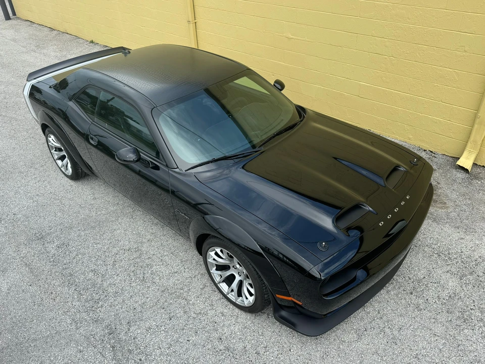 2023 Dodge Challenger SRT Hellcat 3rd Gen - Image 9 of 31